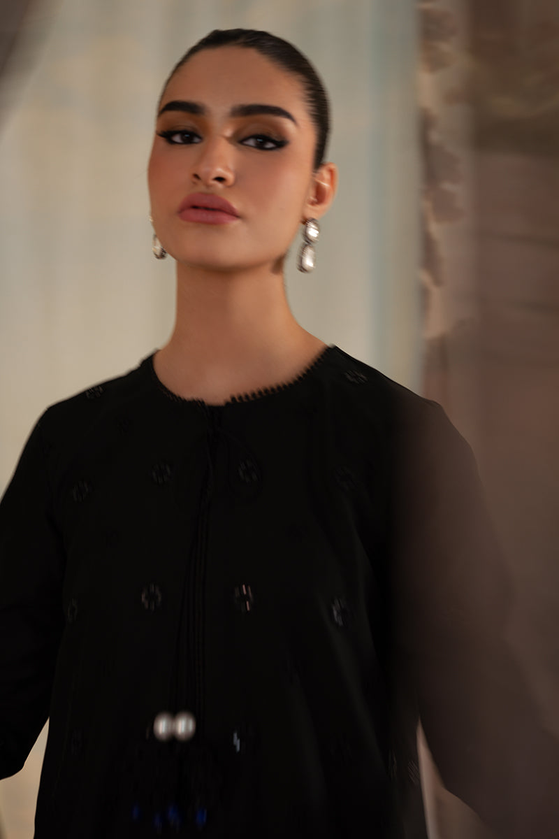 DARK FLORET-3PC LAWN EMBROIDERED SUIT