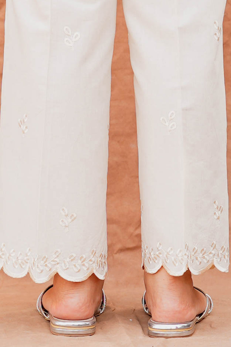 WHITE SWAN 3