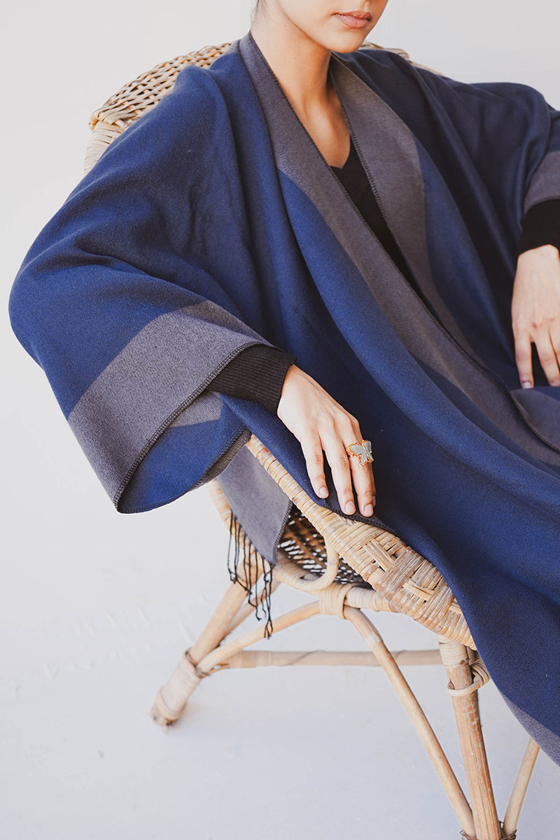 NIGHT SKY CAPE SHAWL