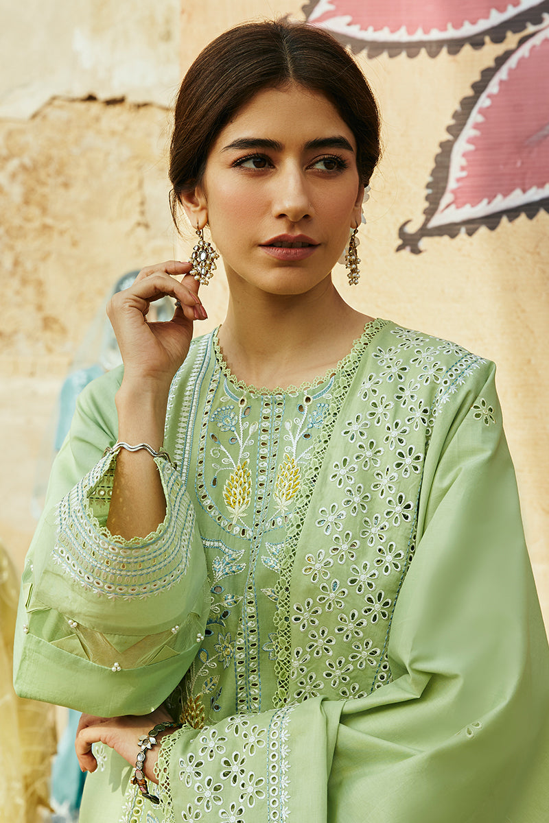 GARDEN GRACE-3 PIECE LAWN EMBROIDERED SUIT