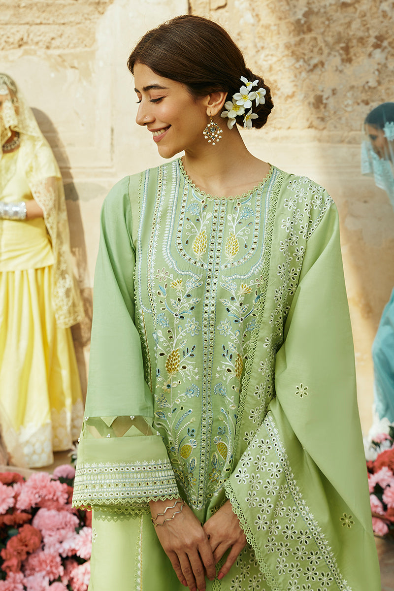 GARDEN GRACE-3 PIECE LAWN EMBROIDERED SUIT