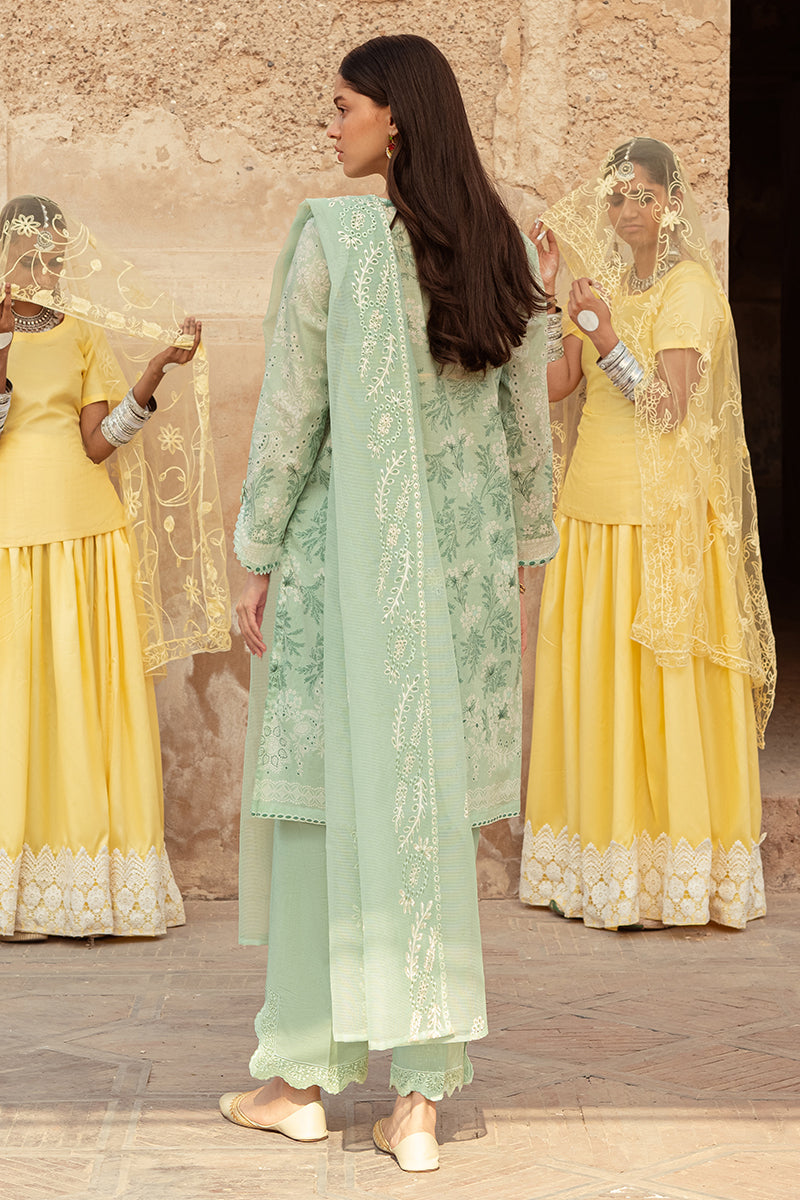ICE LILY STITCH 3PC: LAWN EMBROIDERED  SUIT