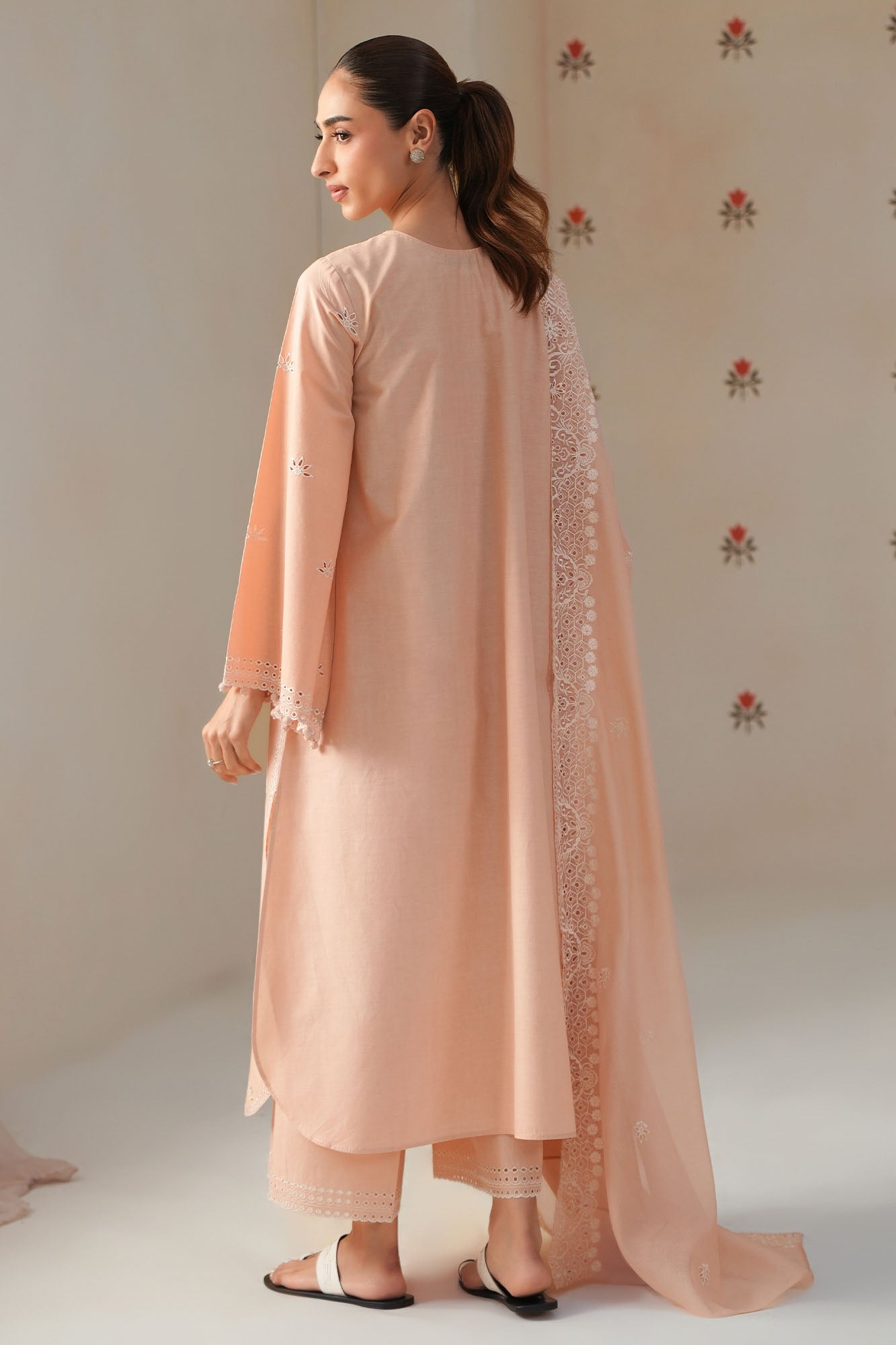 PETAL PEACH-4PC CHIKANKARI SUIT