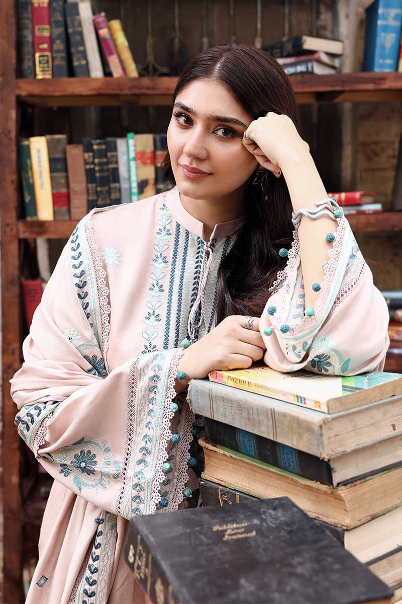 SUBTLE MAZE-3PC MARINA EMBROIDERED SUIT