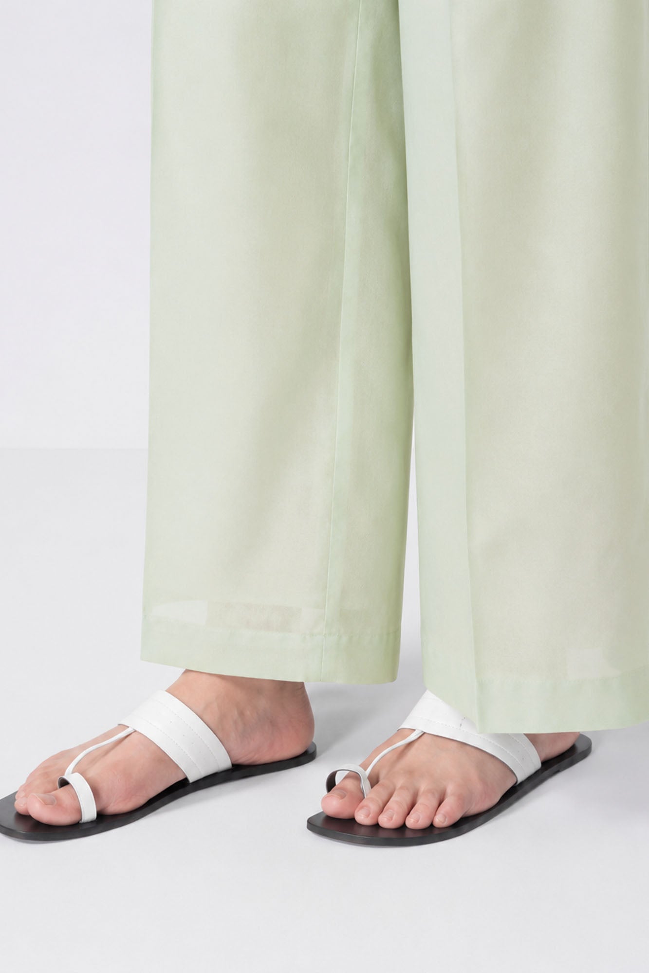 SOFT GREEN