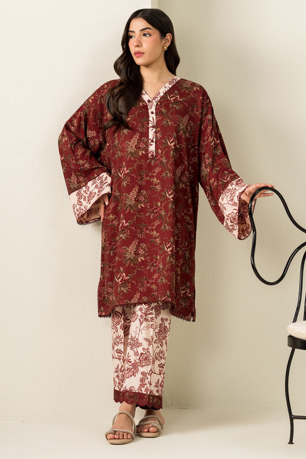 FLORAL SYMPHONY-2PC LINEN PRINTED SUIT