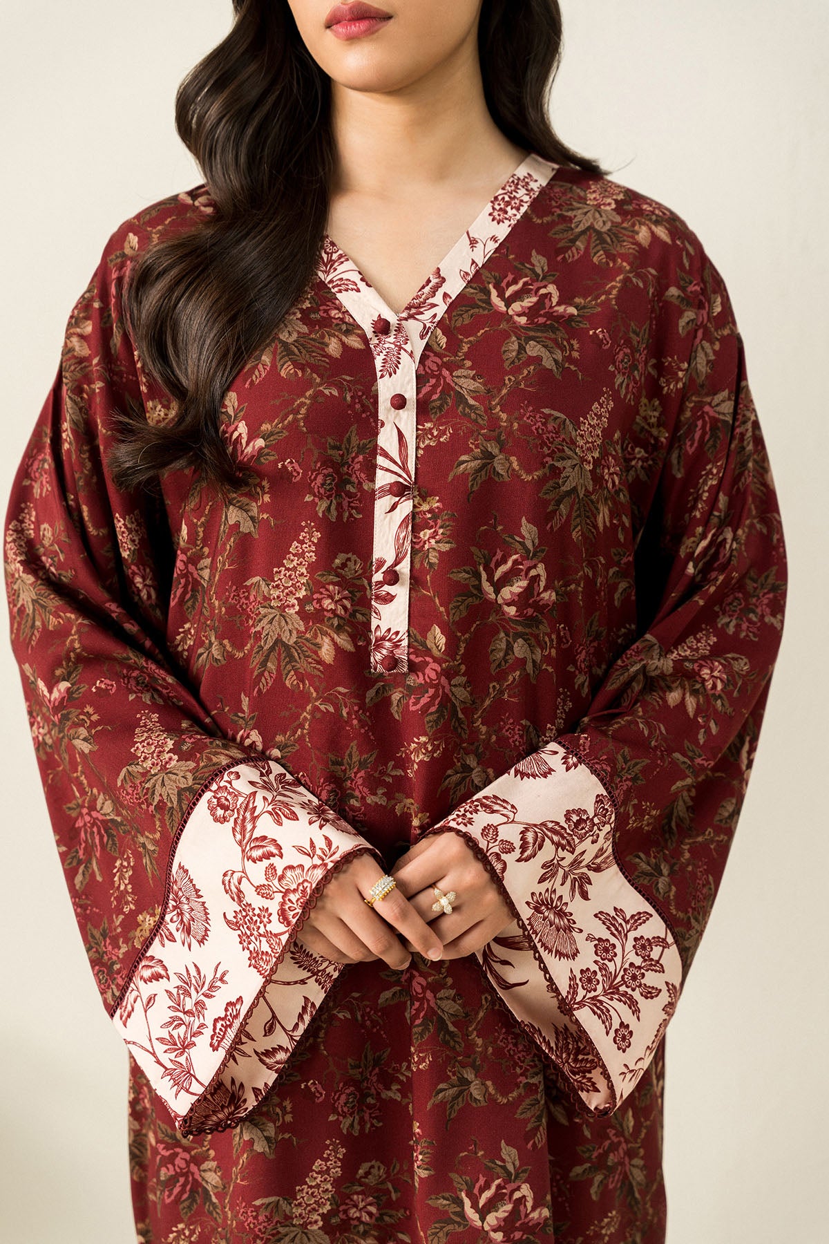 FLORAL SYMPHONY-2PC LINEN PRINTED SUIT
