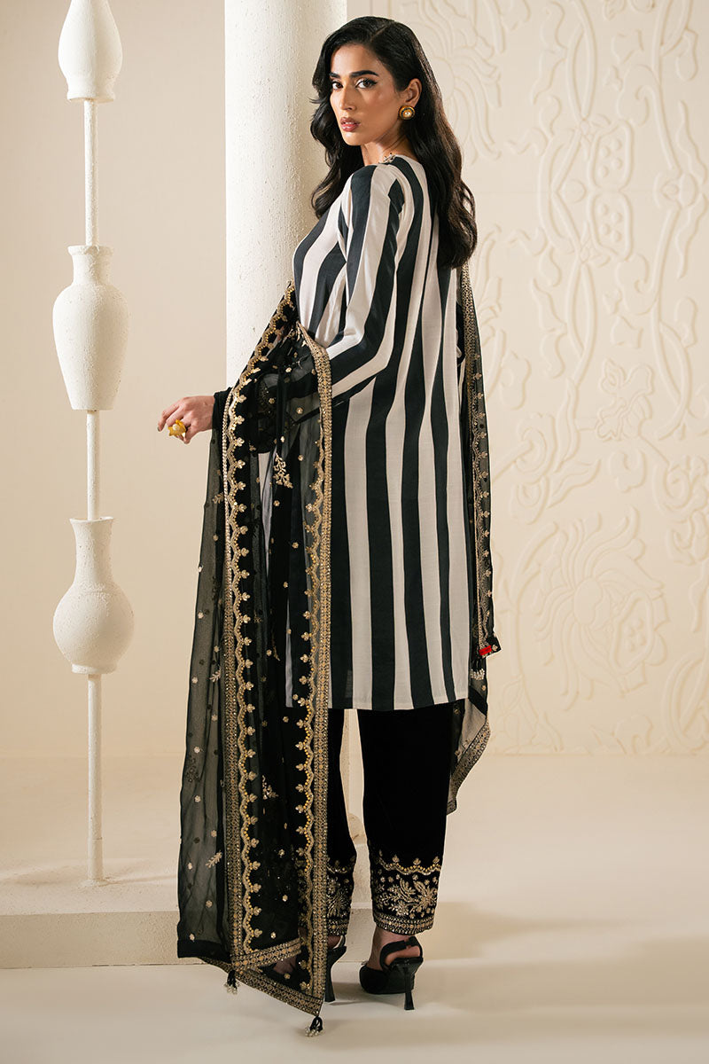 GLIDED GRACE-3PC SILK EMBROIDERED PRET