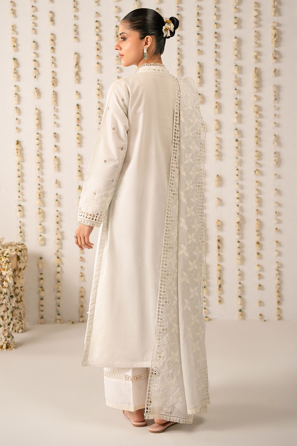 INTRICATE CHARM-2PC (SHIRT & DUPATTA)