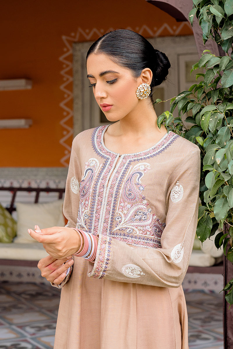 VINTAGE AFFAIR - EMBROIDERED SHIRT