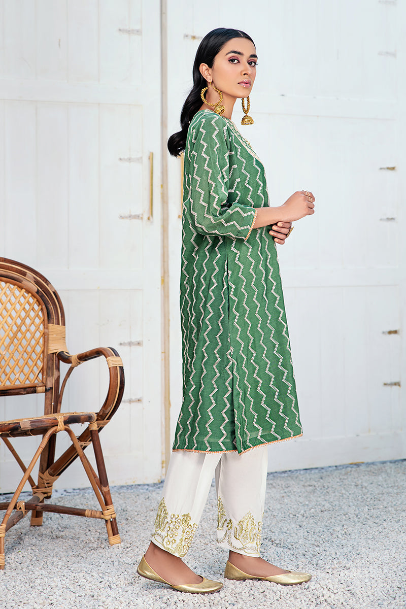 DANCING TRIBE - EMBROIDERED SHIRT