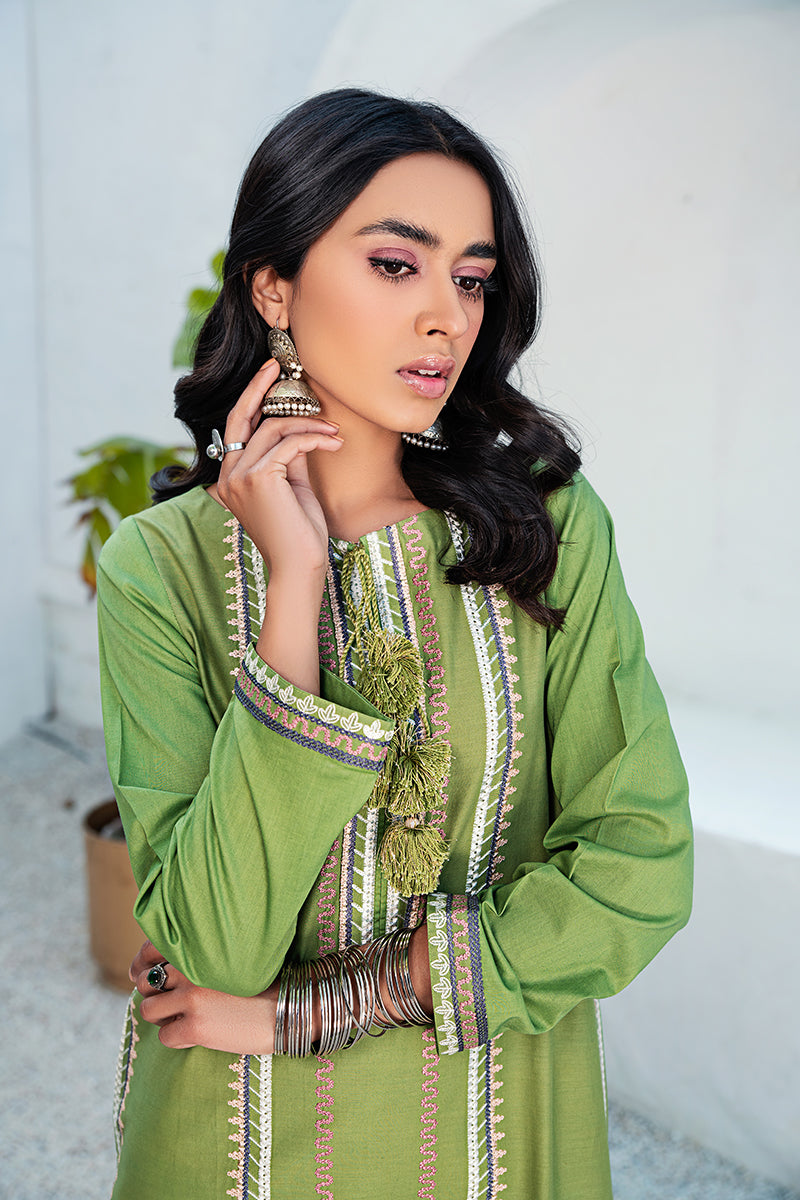 VERDANT TURF - EMBROIDERED SHIRT
