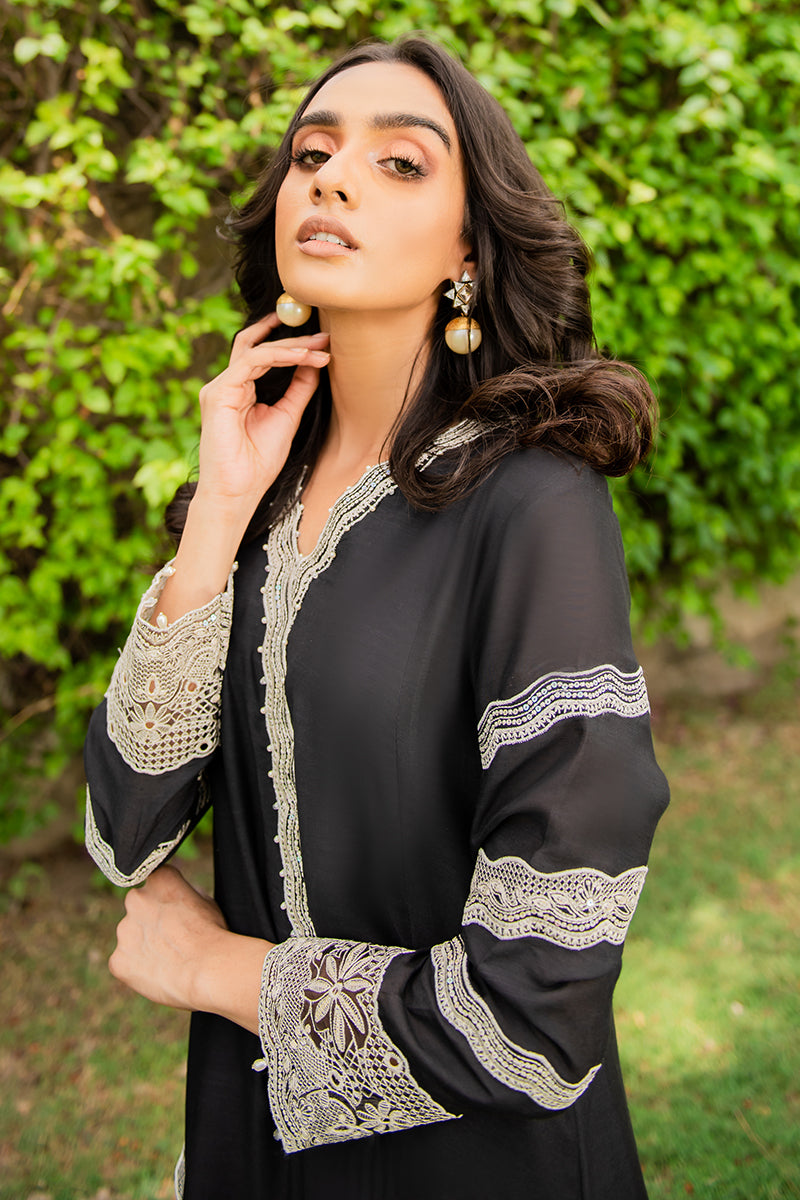RAVEN LACE EMBROIDERED SHIRT