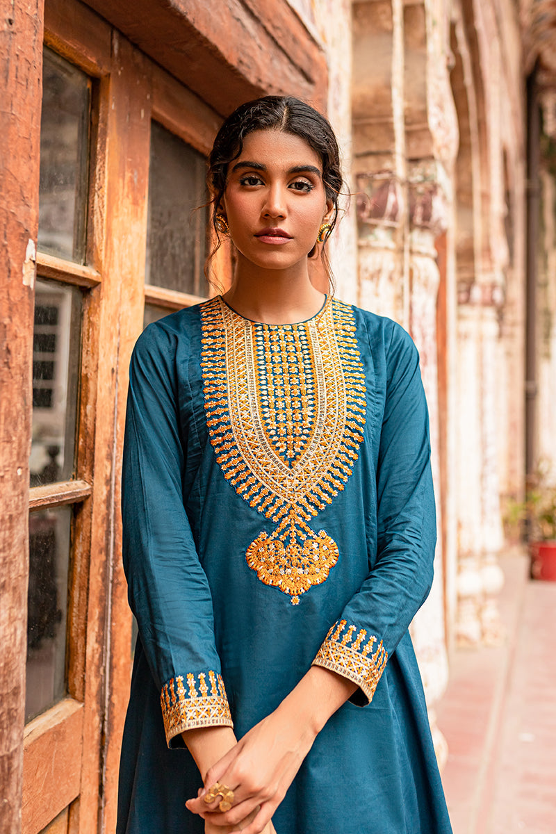 NAQOOSH-2PC (SHIRT & TROUSER)