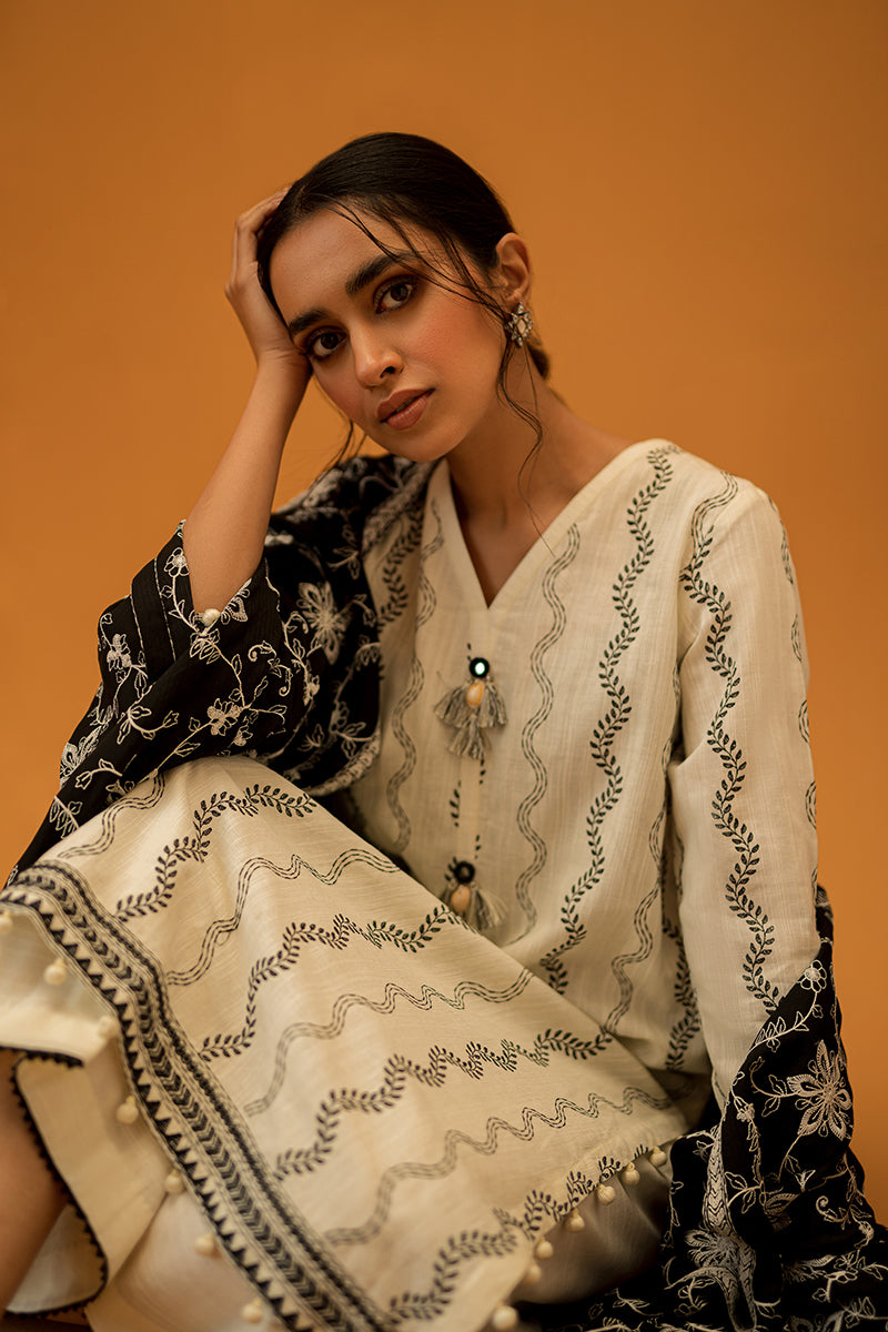 MIDNIGHT LEAF-3PC EMBROIDERED KHADDAR SUIT