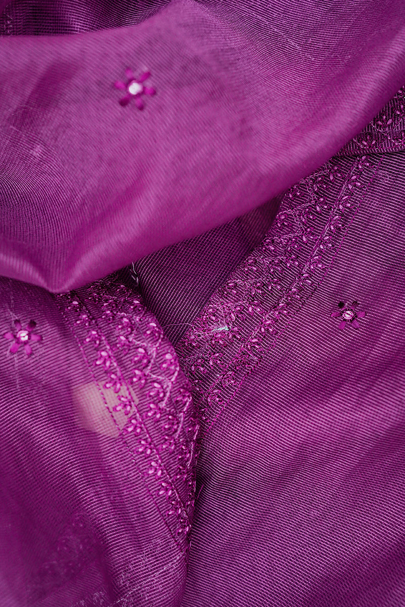 AMIRAH DUPATTA