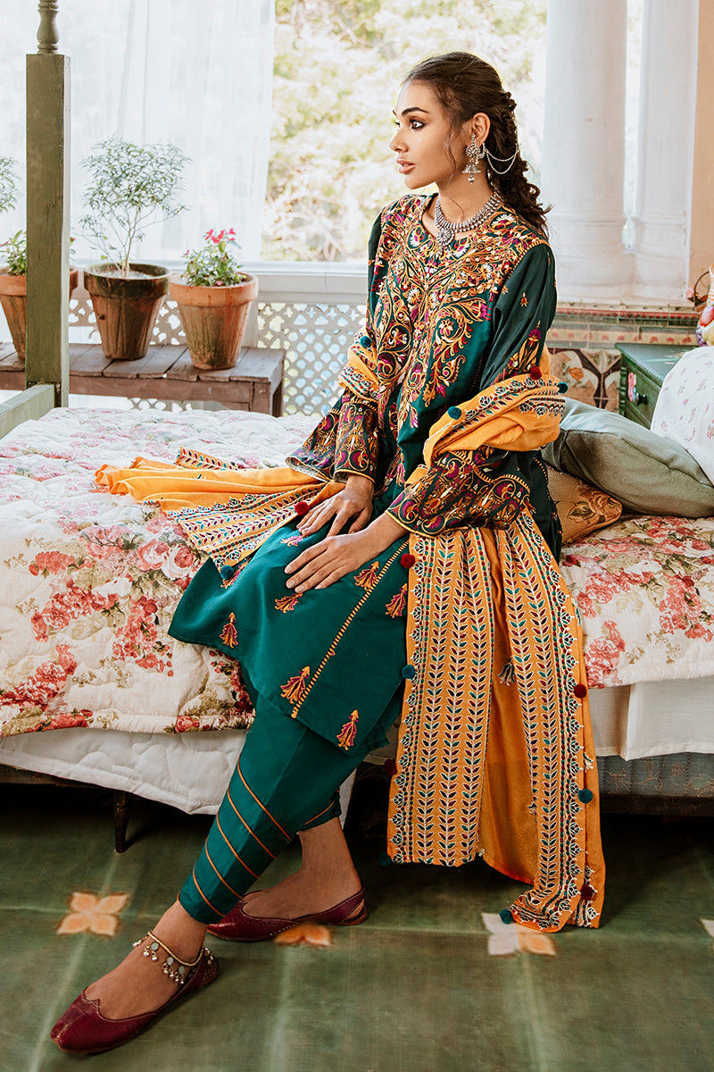 VERDANT GALORE - 3 PIECE (DIGITAL PRINTED BACK AND SLEEVES)