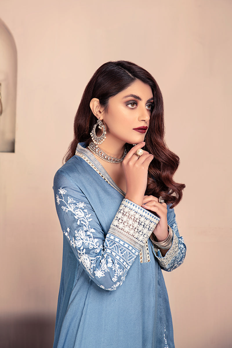 ABBEY STONE - EMBELLISHED SHIRT