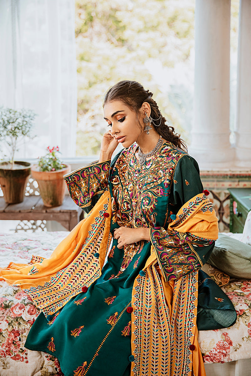 VERDANT GALORE - 3 PIECE (DIGITAL PRINTED BACK AND SLEEVES)