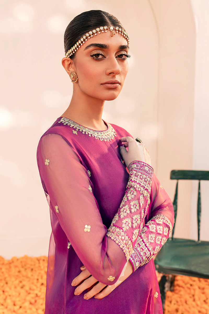 MAGENTA PLUSH EMBROIDERED SHIRT