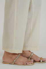 EMBROIDERED FITTED PANTS 3