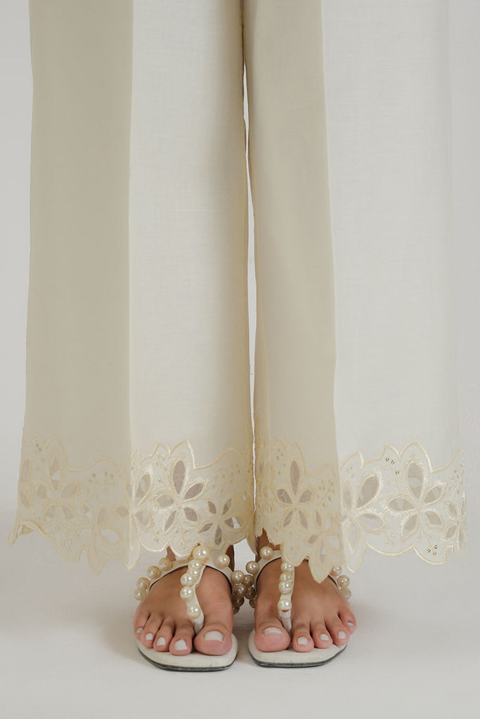 LILLY PEARL 3