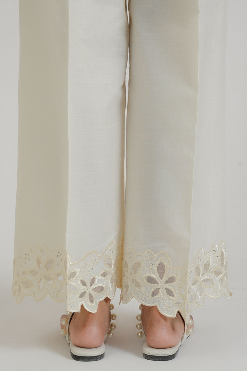 LILLY PEARL 3