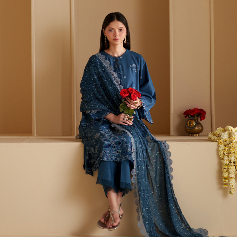 CHIKANKARI LAWN