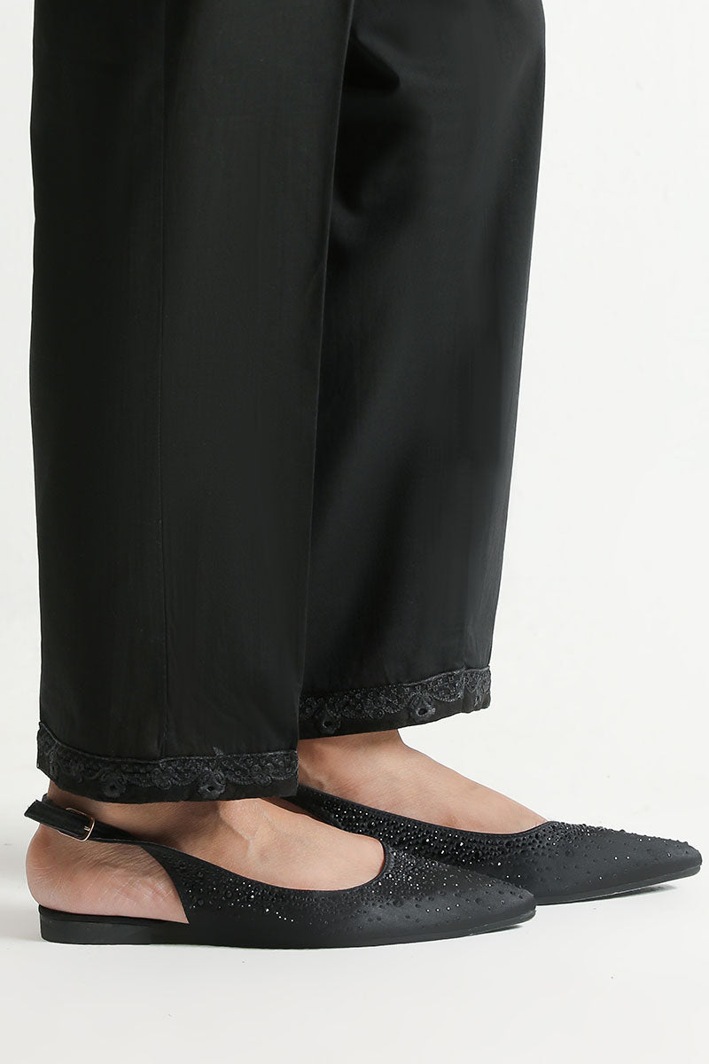 EMBROIDERED FITTED PANTS 2