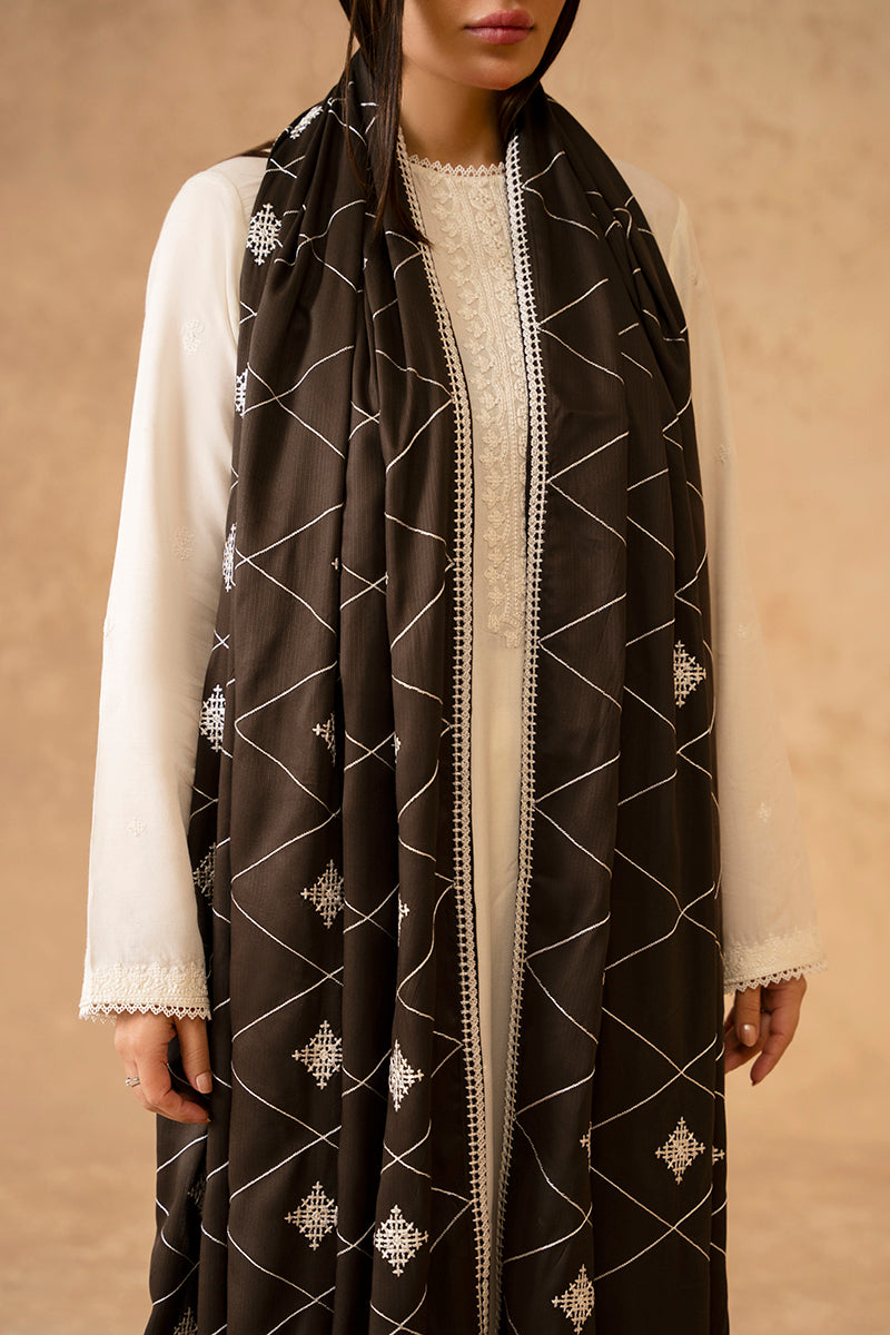 ETHNICS EMBROIDERED SHAWL