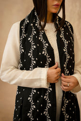 RAVEN EMBROIDERED SHAWL
