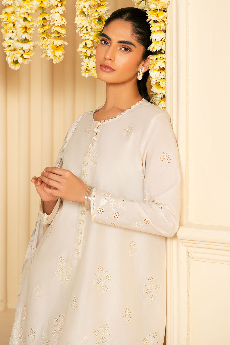 GARDENIA MUSE-3PC CHIKANKARI SUIT