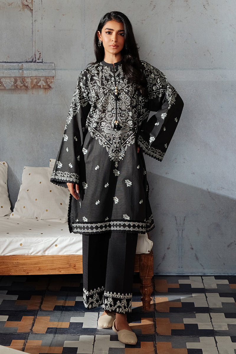 BLACK BREEZE-2PC KHADDAR PRINTED SUIT