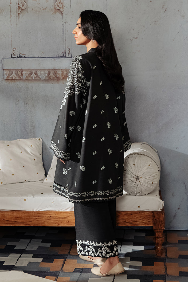 BLACK BREEZE-2PC KHADDAR PRINTED SUIT