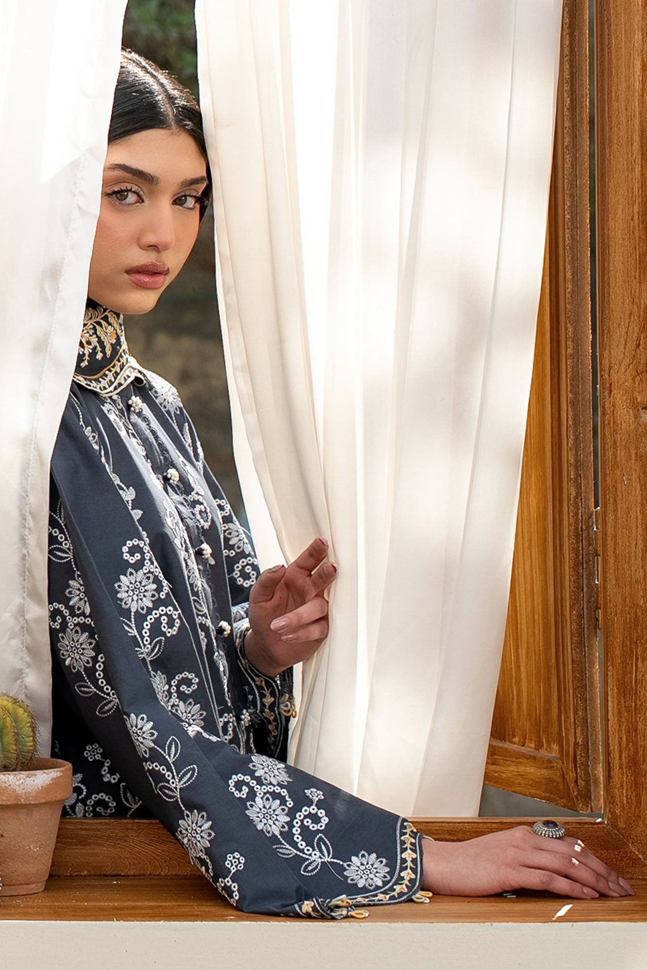 OMBRE BLUE-3PC EMBROIDERED LAWN SUIT