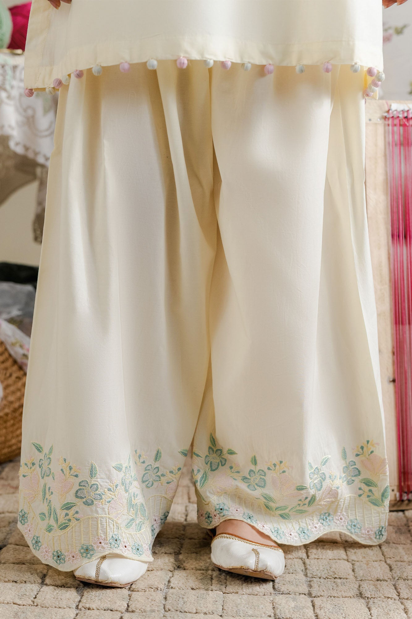 MELLOW THREAD-2PC (SHIRT & SHALWAR)
