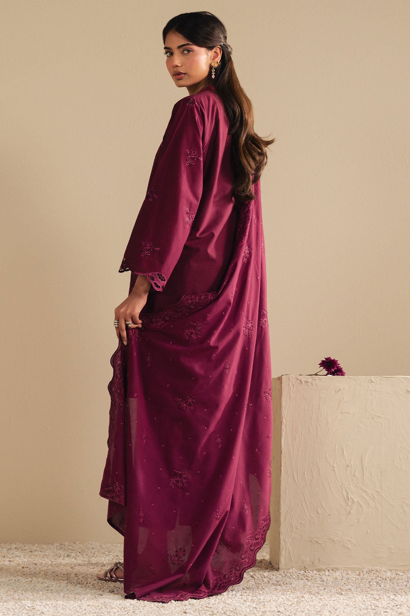 ORCHID DREAM-3PC (SHIRT,TROUSER & DUPATTA)