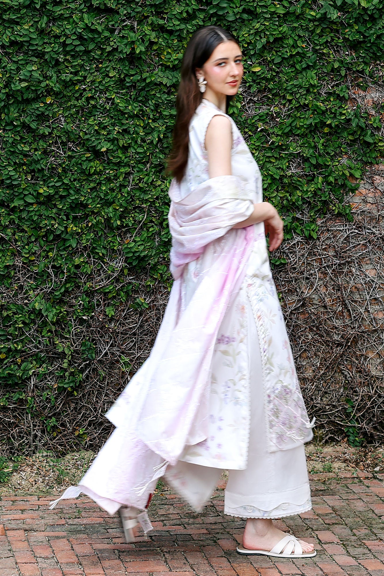 MEADOW DREAM-3PC (SHIRT, TROUSER & DUPATTA)