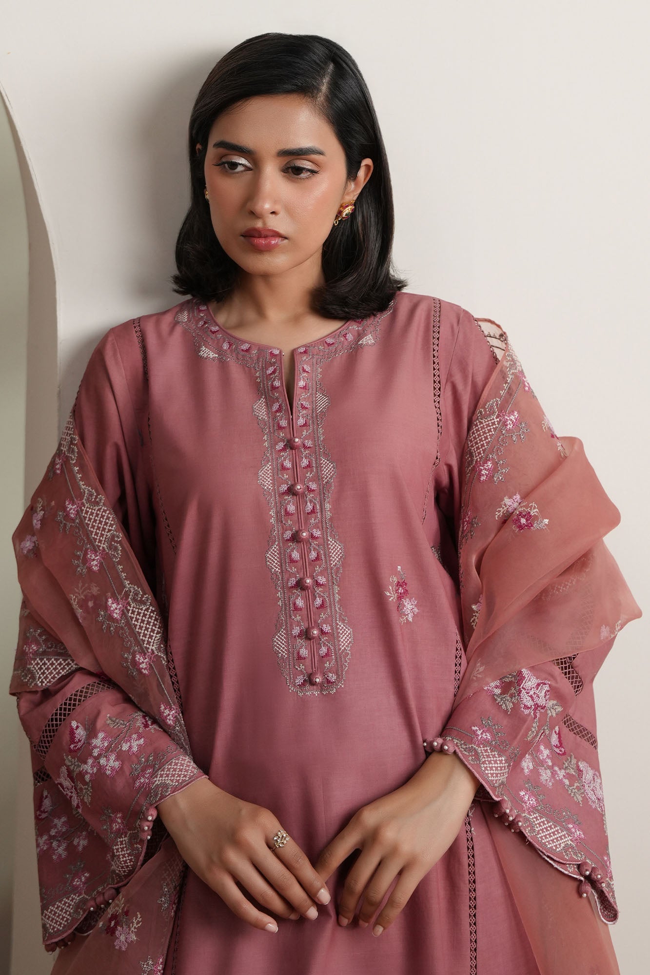 BLUSH TAPESTRY-3PC EMBROIDERED LAWN SUIT