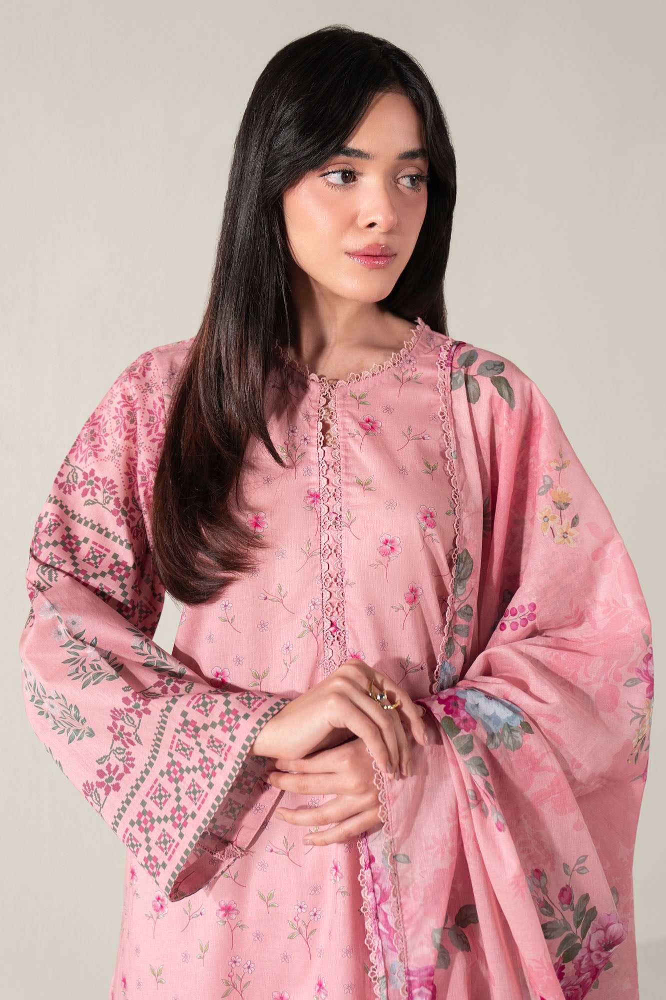 VINTAGE AURA-2PC (SHIRT & DUPATTA)