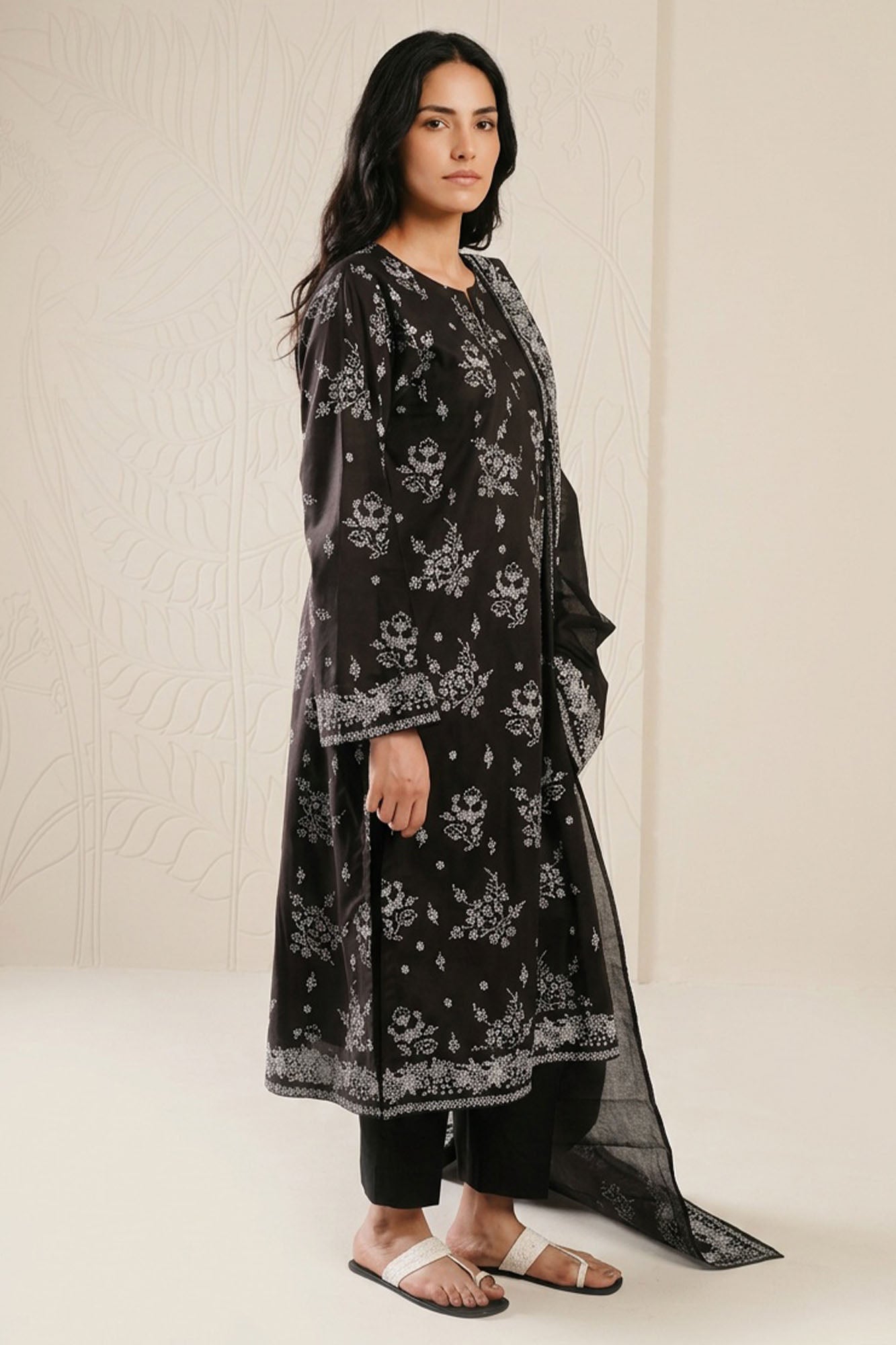 PHANTOM BLACK-3 PIECE PRINTED LAWN SUIT