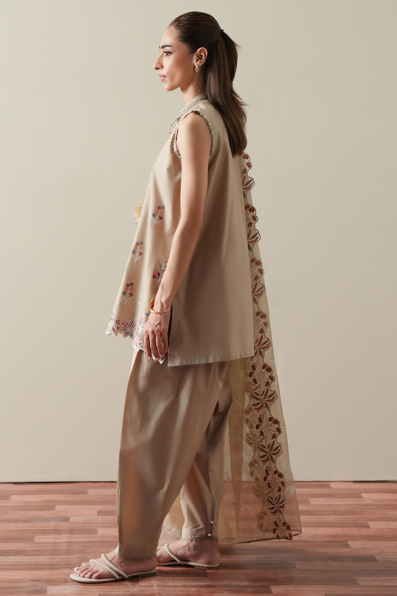 DUSTY SAGE-3PC EMBROIDERED SUIT