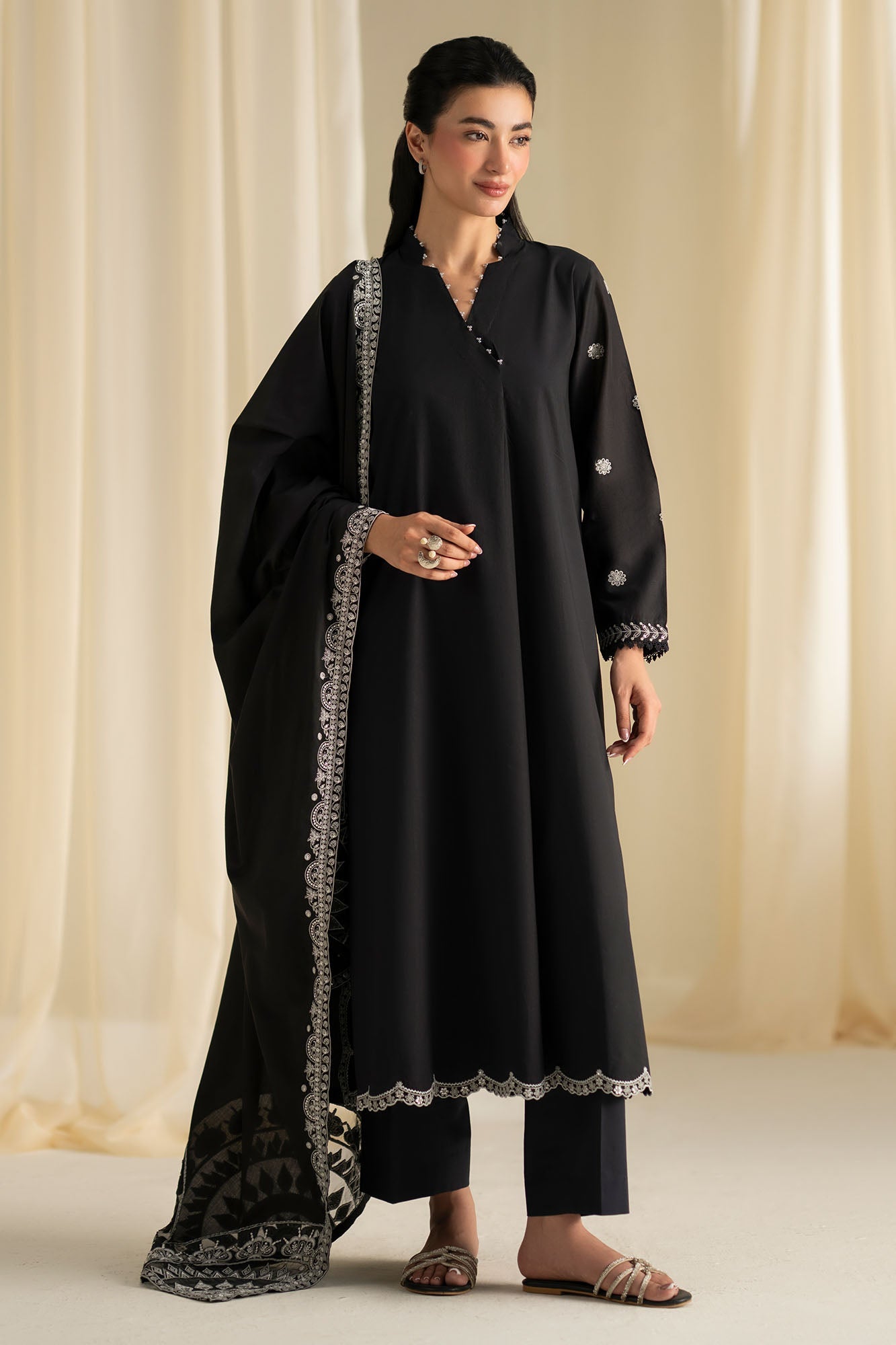 BLACK AMBER-2PC (SHIRT & DUPATTA)