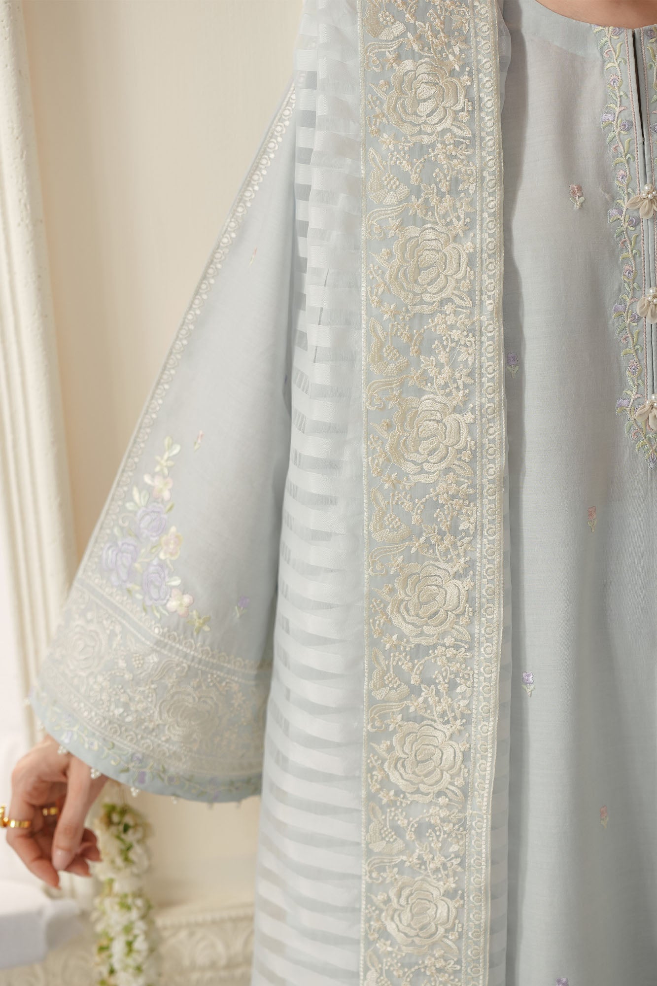 AQUA WHISPER-3PC (SHIRT, TROUSER & DUPATTA)