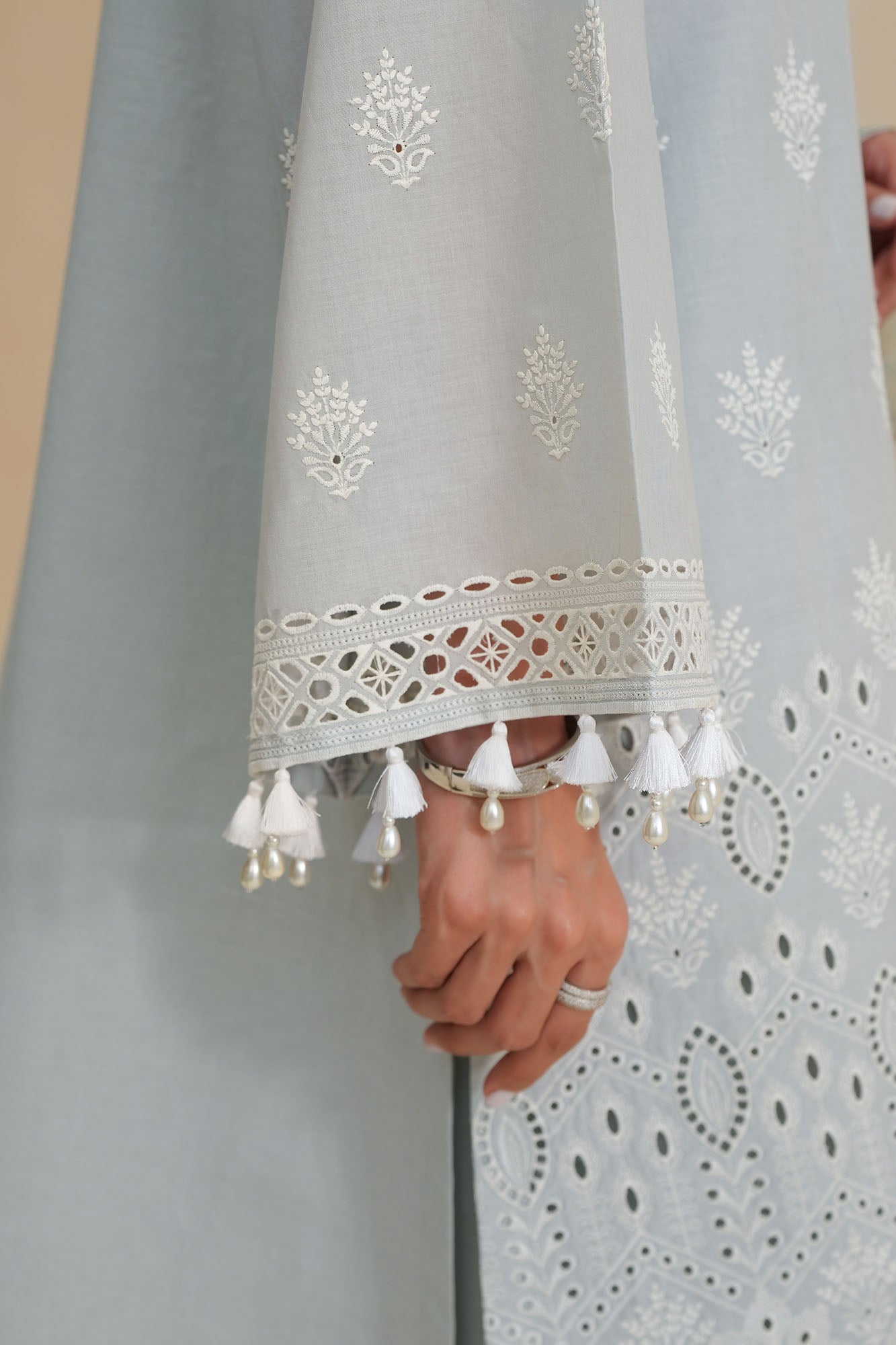 ARCTIC ICE-3PC CHIKANKARI SUIT
