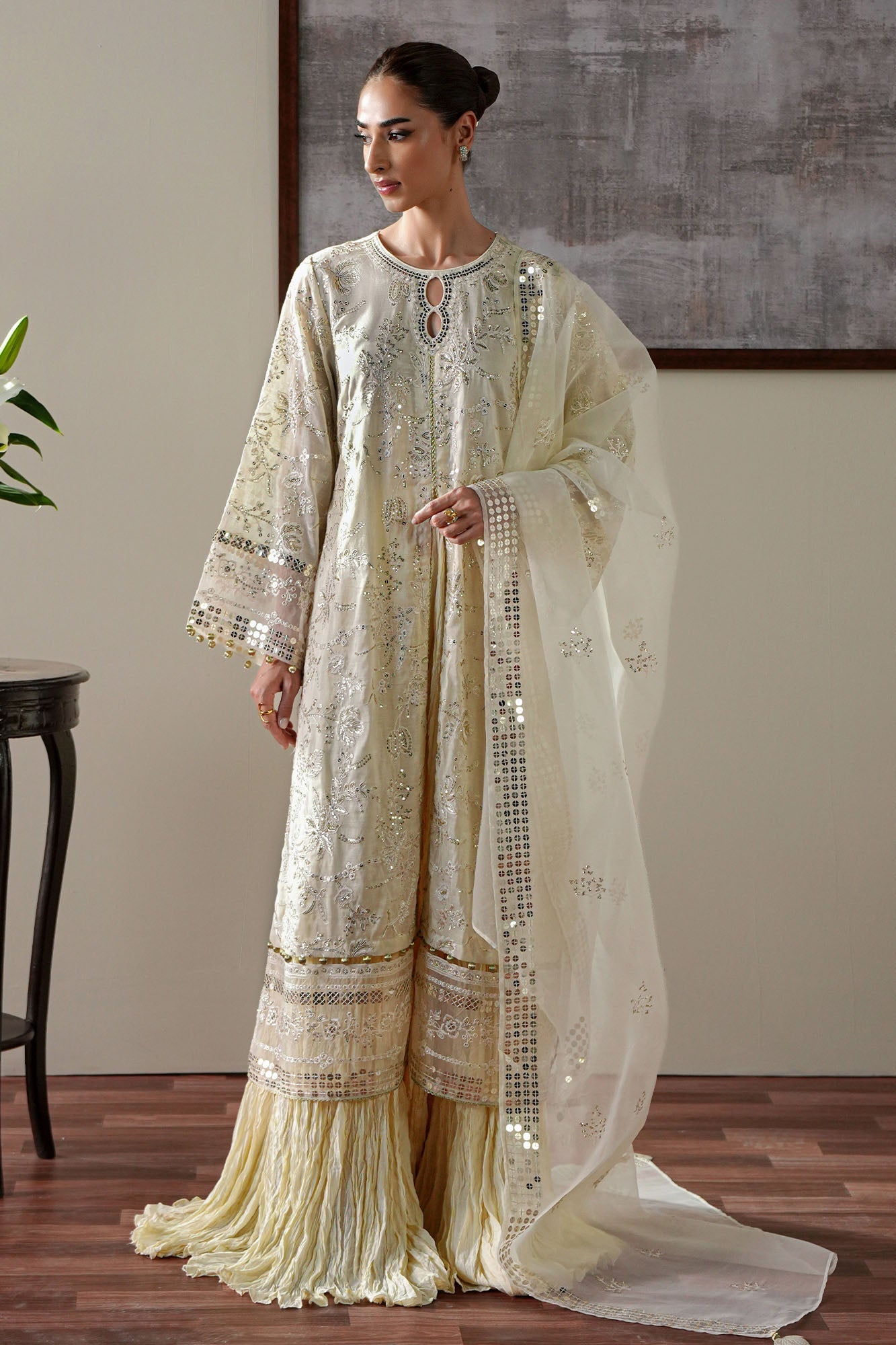 PEARL GLOW -4PC SILK EMBROIDERED SUIT