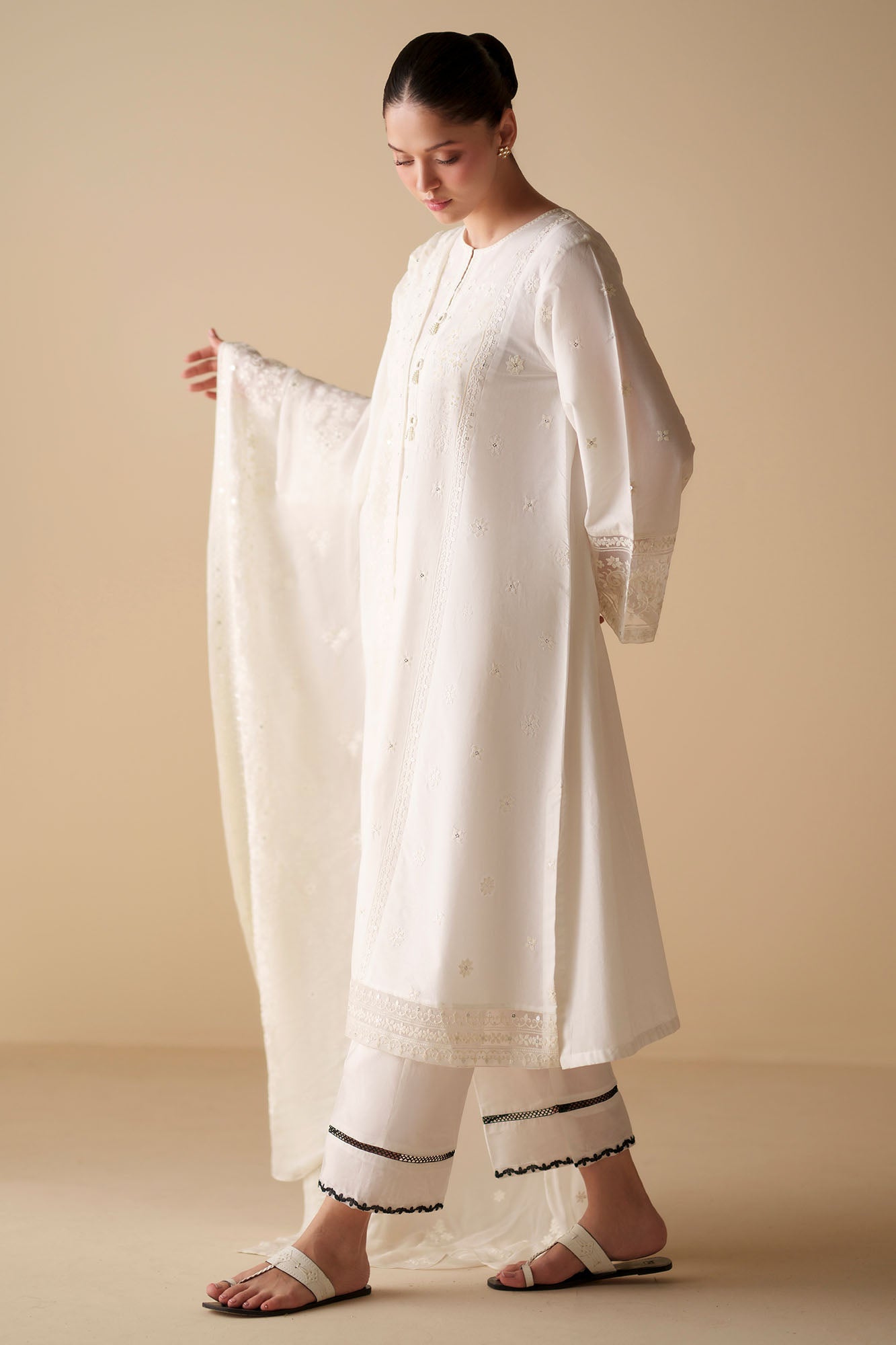 WHITE SERENITY-2PC (SHIRT & DUPATTA)