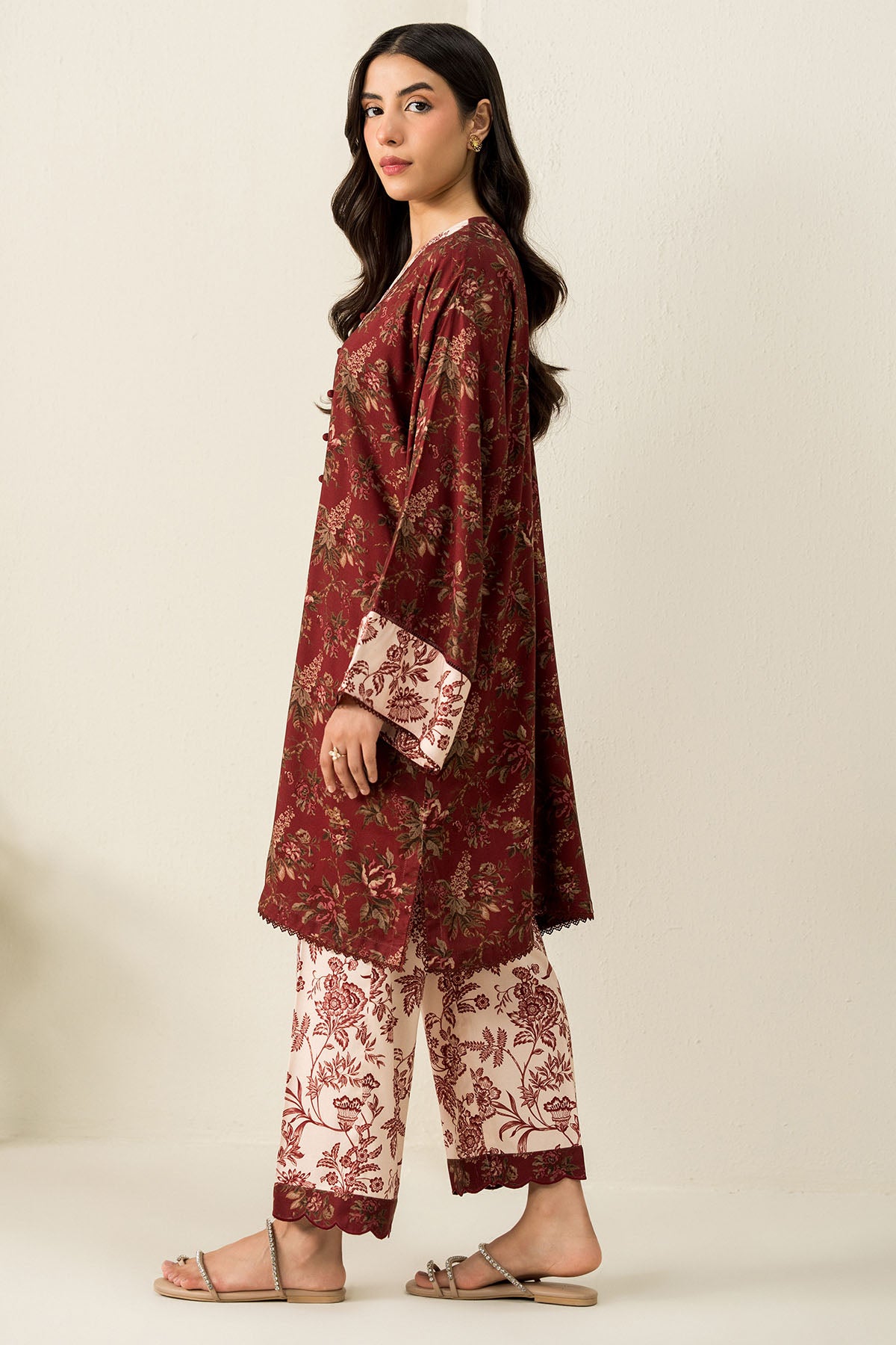 FLORAL SYMPHONY-2PC LINEN PRINTED SUIT