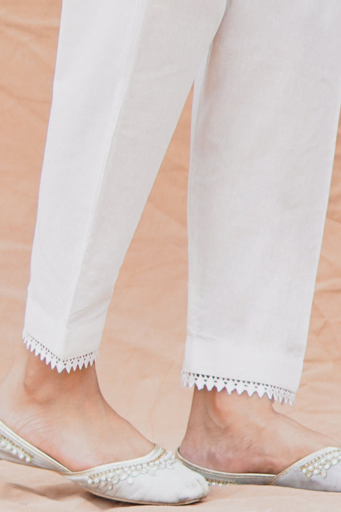 LACY TAPERED-1