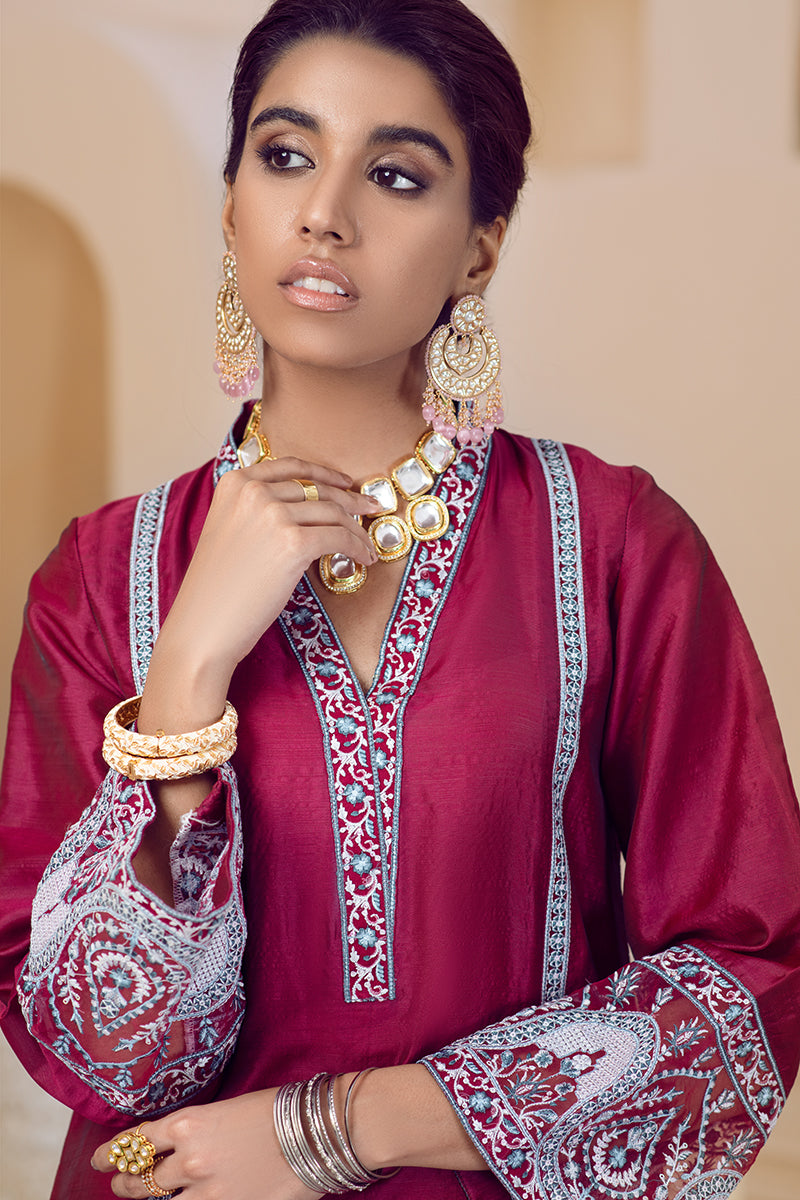 MAGENTA BLOOM EMBROIDERED SHIRT